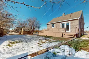 102 E 400 S, Cedar City, UT 84720 - Photo 7