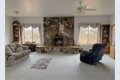 1025 S 200 E, Blanding, UT 84511 - Photo 11