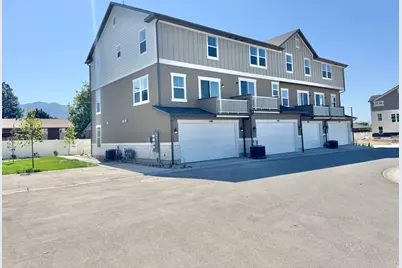 1650 N Main St, Layton, UT 84041 - Photo 23