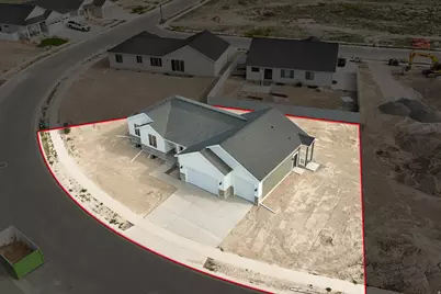 2406 E Morning Glory Way #428, Eagle Mountain, UT 84005 - Photo 35