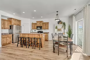 1237 N Silvercrest Dr, Saratoga Springs, UT 84045 - Photo 5