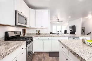 1285 W Winchester St S, Murray, UT 84123 - Photo 5