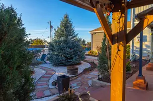 7462 S 2300 E, Cottonwood Heights, UT 84121 - Photo 47