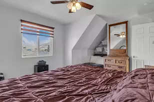 7462 S 2300 E, Cottonwood Heights, UT 84121 - Photo 19