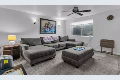 7462 S 2300 E, Cottonwood Heights, UT 84121 - Photo 23