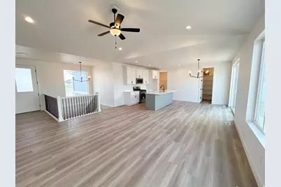2403 E Sunflower Dr #449, Eagle Mountain, UT 84005 - Photo 9
