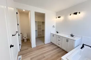 2403 E Sunflower Dr, Eagle Mountain, UT 84005 - Photo 21