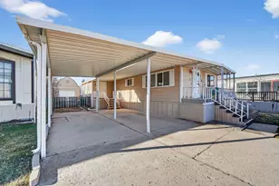 256 N Excalibur St, North Salt Lake, UT 84054 - Photo 3