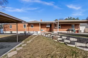 1420 E Spring Ln, Holladay, UT 84117 - Photo 31