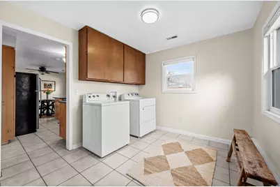 1420 E Spring Ln, Holladay, UT 84117 - Photo 13