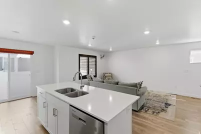 1034 E Jack Dr, Saratoga Springs, UT 84045 - Photo 13