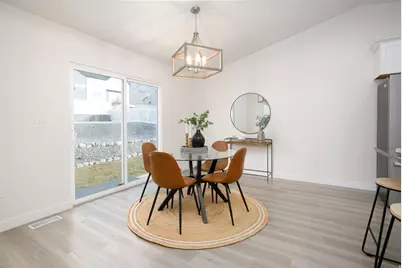 8214 N Lakeshore Dr, Lake Point, UT 84074 - Photo 7