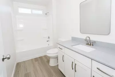 8214 N Lakeshore Dr, Lake Point, UT 84074 - Photo 13