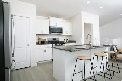 8214 N Lakeshore Dr, Lake Point, UT 84074 - Photo 5