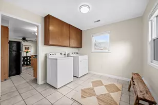 1420 E Spring Ln S, Holladay, UT 84117 - Photo 13