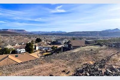 2226 W 320 S, Hurricane, UT 84737 - Photo 3