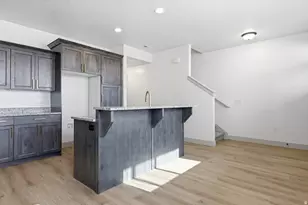 864 E 250 N, Hyrum, UT 84319 - Photo 3