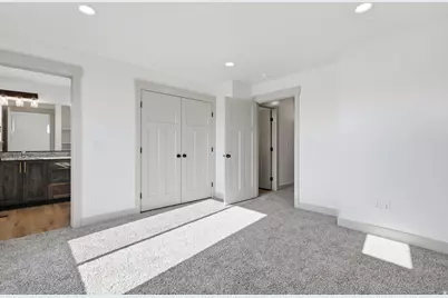 864 E 250 N, Hyrum, UT 84319 - Photo 9