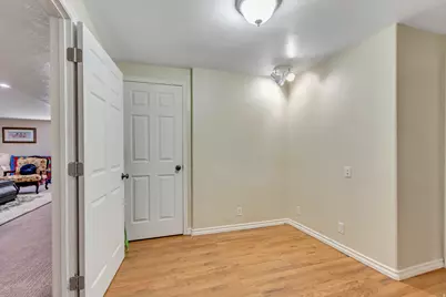 1105 S 1420 E, Provo, UT 84606 - Photo 27