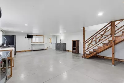 16418 N Beaver Dam Dr, Collinston, UT 84306 - Photo 13