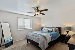 149 N Fort Ln W, Layton, UT 84041 - Photo 11