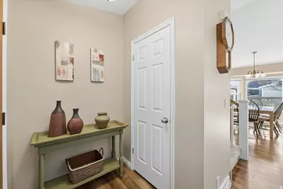 2519 W Bennion Ct, Taylorsville, UT 84129 - Photo 3