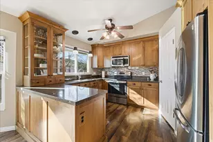 2519 W Bennion Pines Ct S, Taylorsville, UT 84129 - Photo 7