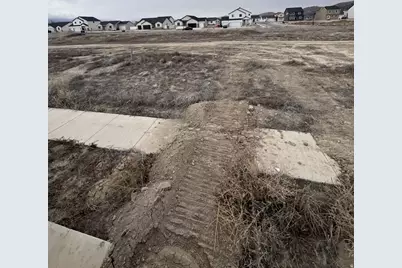 2323 E Sunflower Dr #443, Eagle Mountain, UT 84005 - Photo 3