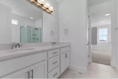 3816 W 2300 N, Clinton, UT 84015 - Photo 17