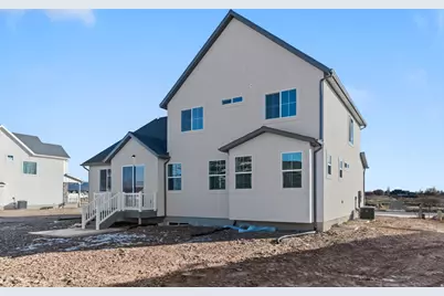 3816 W 2300 N, Clinton, UT 84015 - Photo 3