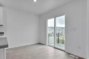 1753 N Patchwork Ave, Tooele, UT 84074 - Photo 5