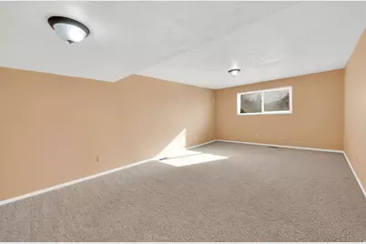 1111 E 300 N, Springville, UT 84663 - Photo 33