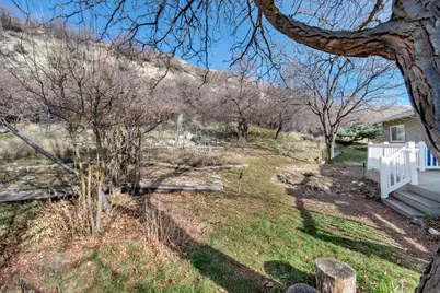 1111 E 300 N, Springville, UT 84663 - Photo 19