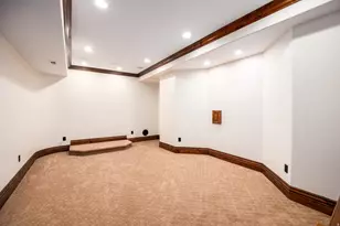 407 E Hidden Lake Dr, Bountiful, UT 84010 - Photo 33