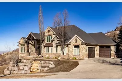 407 E Hidden Lake Dr, Bountiful, UT 84010 - Photo 1