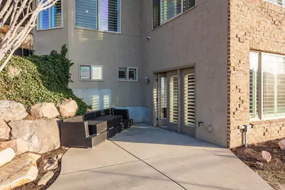 407 E Hidden Lake Dr, Bountiful, UT 84010 - Photo 35