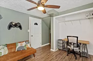 1120 E 2200 N, Layton, UT 84040 - Photo 17