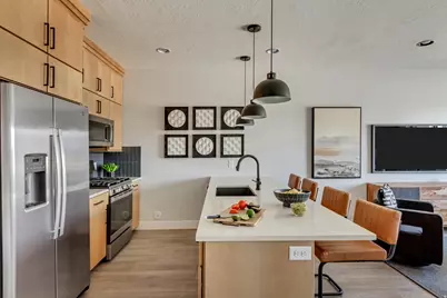 768 W 520 S #423, American Fork, UT 84003 - Photo 5