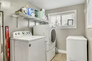 187 N Talbot Dr, Layton, UT 84041 - Photo 13