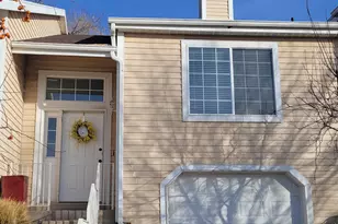 3241 S Plum Tree Ln W, Bountiful, UT 84010 - Photo 1