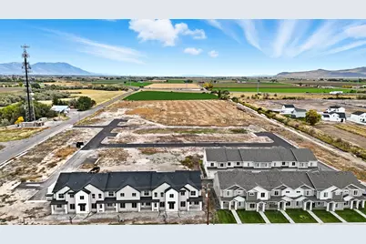 74 E 1225 S, Tremonton, UT 84337 - Photo 41