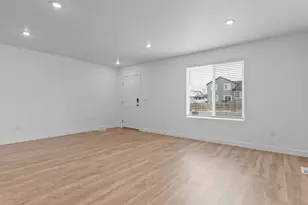 1741 N Copper Canyon Dr, Tooele, UT 84074 - Photo 9