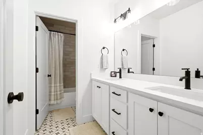 599 W 860 N, American Fork, UT 84003 - Photo 27