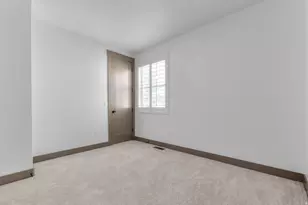 2724 E Mount Jordan Rd, Sandy, UT 84092 - Photo 19