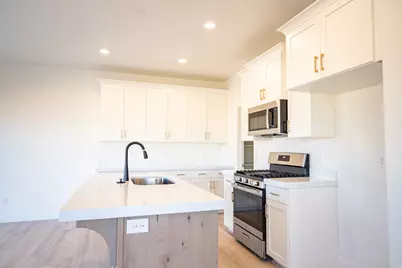 1152 N 1020 W, Salem, UT 84653 - Photo 3