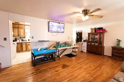960 N 100 W, Tremonton, UT 84337 - Photo 5