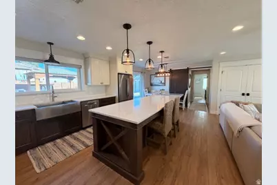 1442 W Diamond Valley Dr, Saint George, UT 84770 - Photo 5