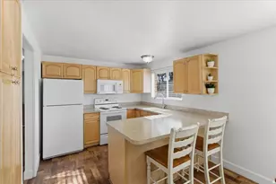 2567 Sharron Dr, Taylorsville, UT 84129 - Photo 9