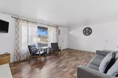 2567 Sharron Dr, Taylorsville, UT 84129 - Photo 7