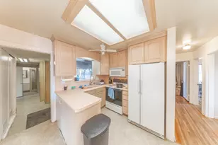 44 W Washington Ave, Murray, UT 84107 - Photo 7